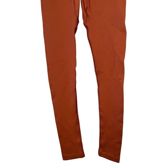 |EUC| OUTDOOR VOICES Seamless Rib 7/8 Leggings - Picture 4 of 7